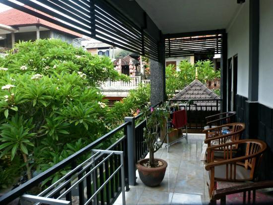 Tirta Yoga Inn ปาดังไบ ภายนอก รูปภาพ